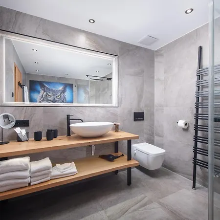 Luxury 