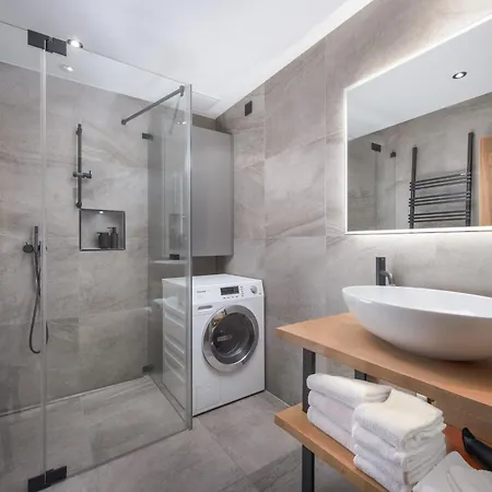 Luxury 